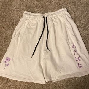 Men’s White Shorts (S)